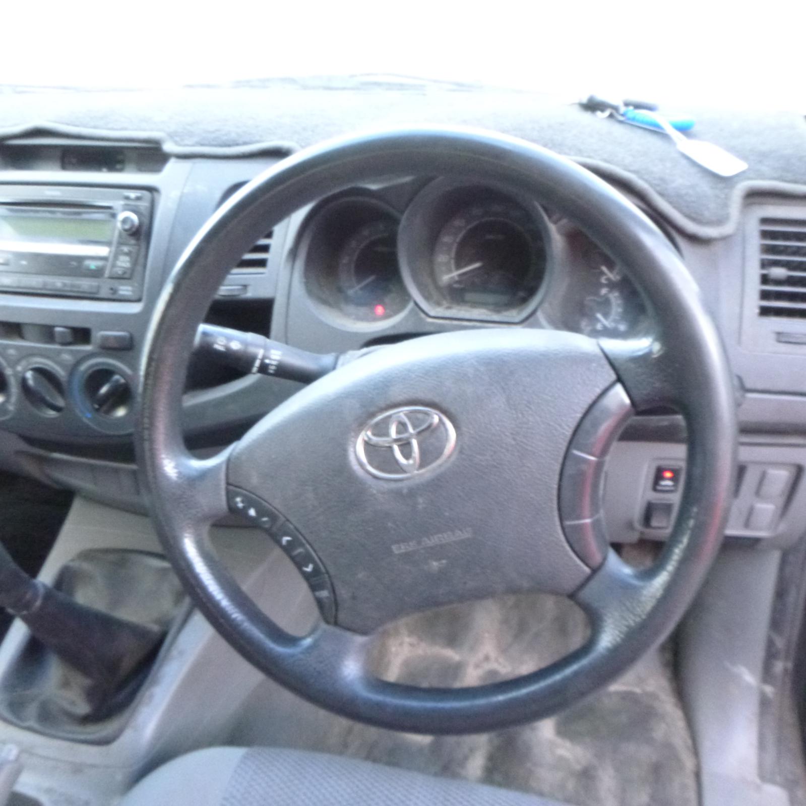 View Auto part Instrument Cluster Toyota Hilux 2010
