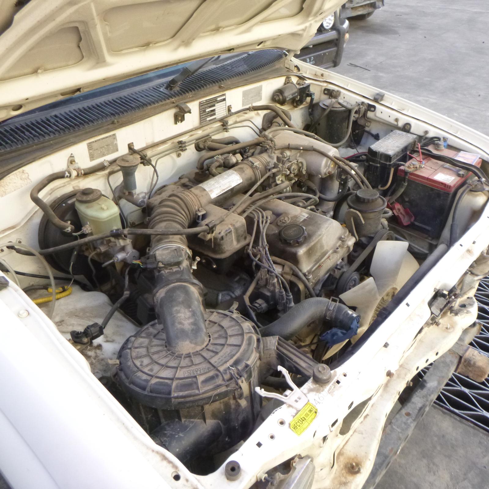 View Auto part Radio/Cd/Dvd/Sat/Tv Toyota Hilux 1999