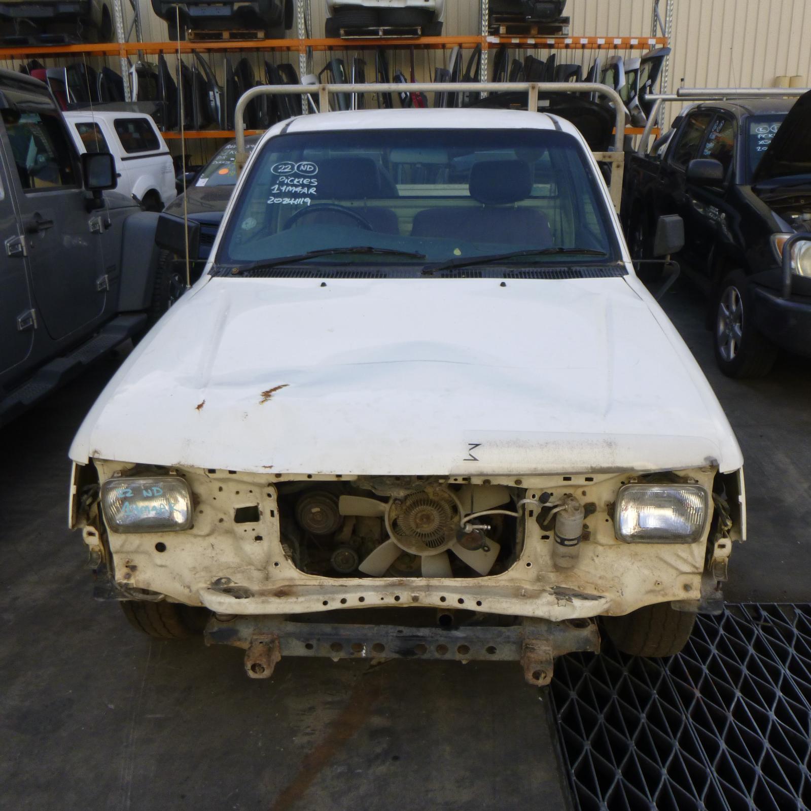 View Auto part Radio/Cd/Dvd/Sat/Tv Toyota Hilux 1999