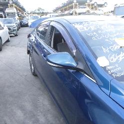 View Auto part Battery Terminal Hyundai Elantra 2014