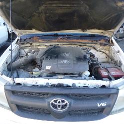 View Auto part Jack Toyota Hilux 2006