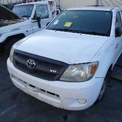 View Auto part A/C Condenser Toyota Hilux 2006