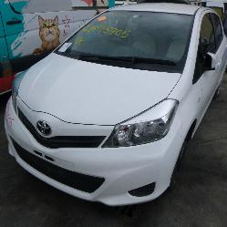 View Auto part Headrest Toyota Yaris 2014