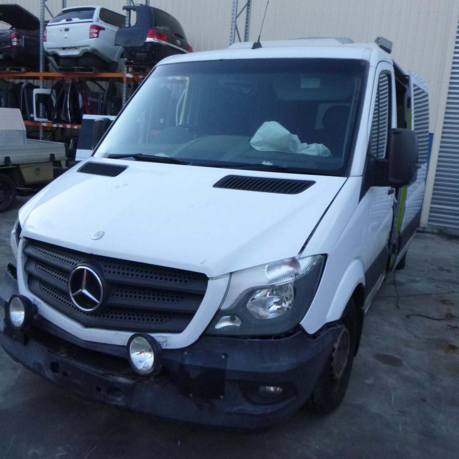 View Auto part A/C Evaporator Mercedes Sprinter 2014