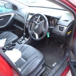 View Auto part Rear Garnish Hyundai I30 2015