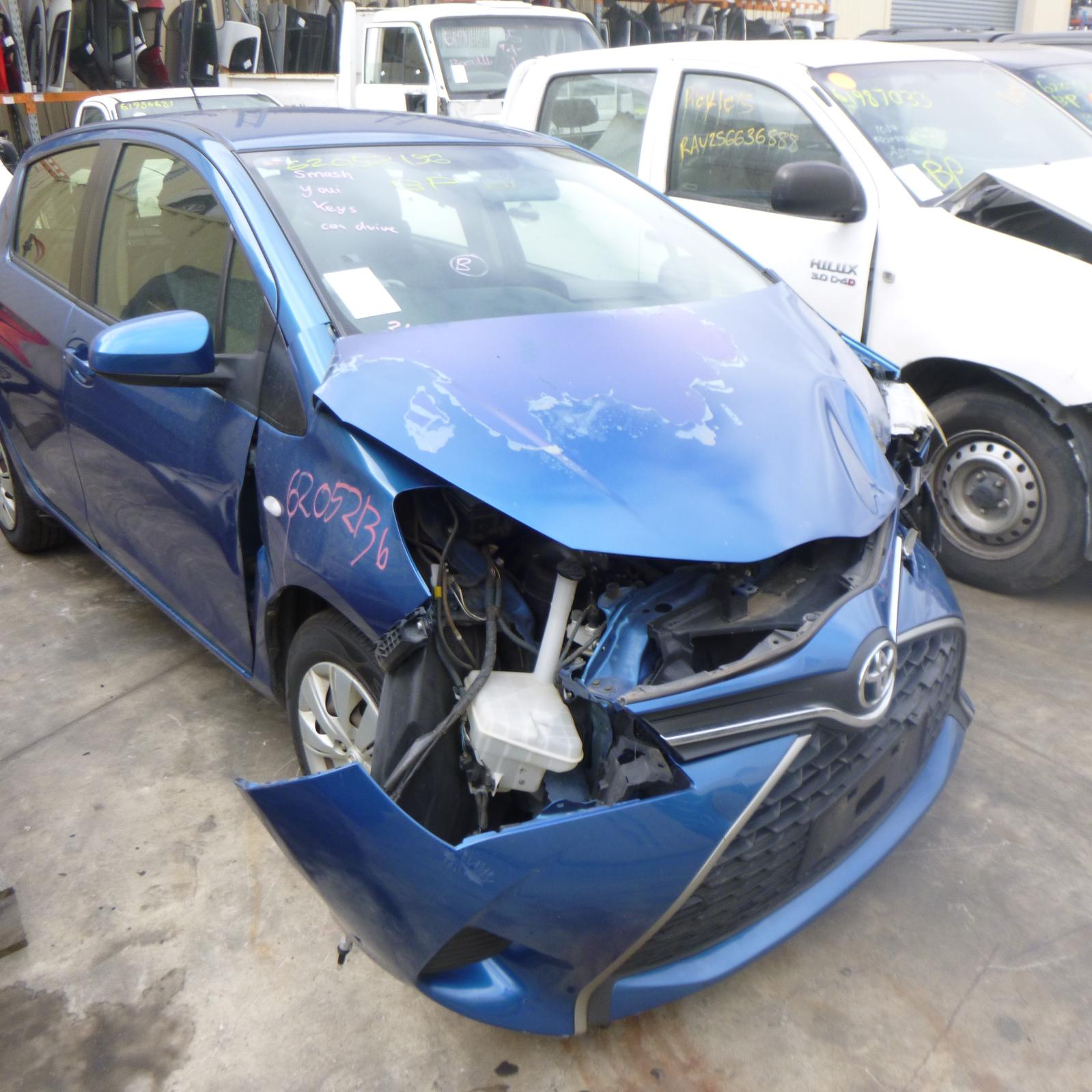 View Auto part Left Taillight Toyota Yaris 2016