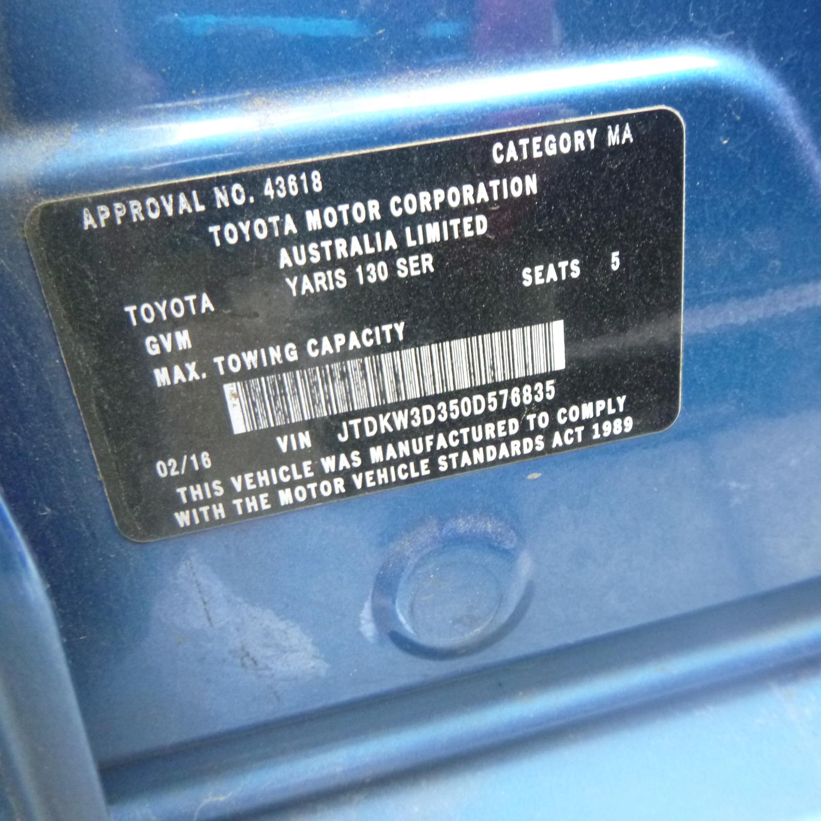 View Auto part Left Taillight Toyota Yaris 2016
