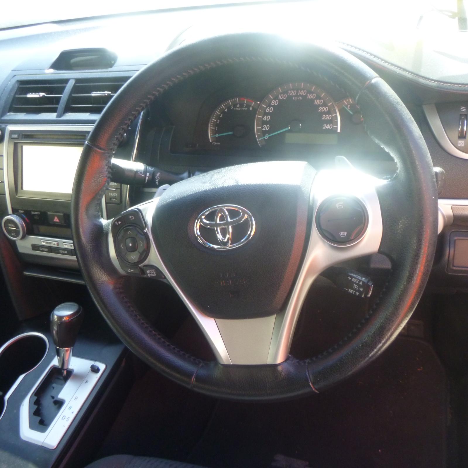 View Auto part Bonnet Hinge/Strut Toyota Camry 2013