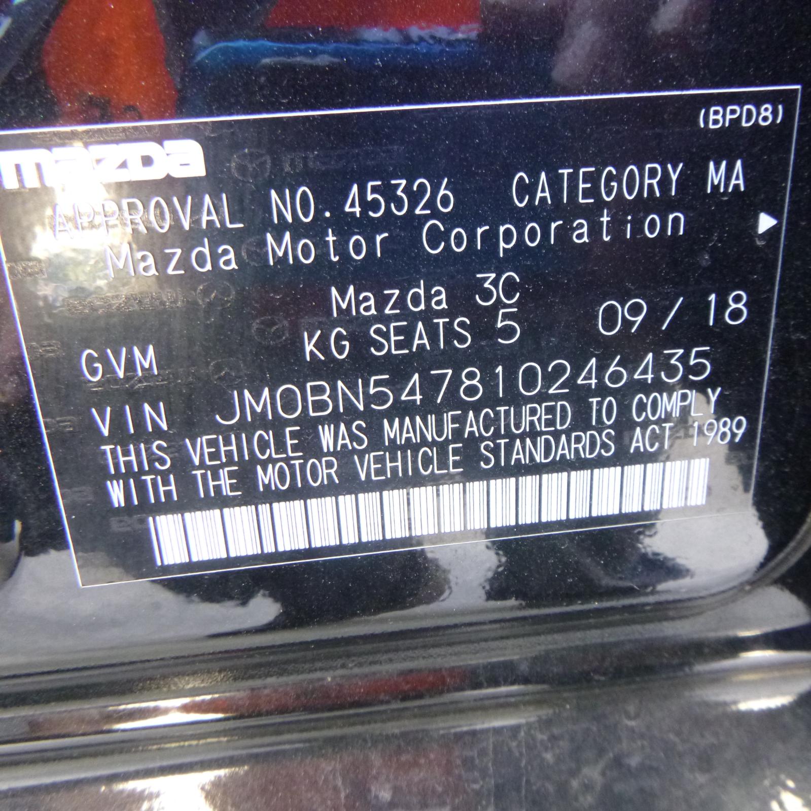 View Auto part Headrest Mazda 3 2018