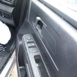 View Auto part Seatbelt/Stalk Mitsubishi Triton 2025