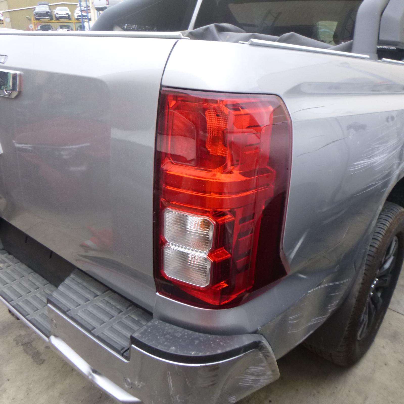View Auto part Seatbelt/Stalk Mitsubishi Triton 2025