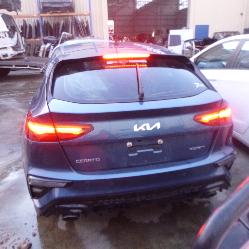 View Auto part Headrest Kia Cerato 2022