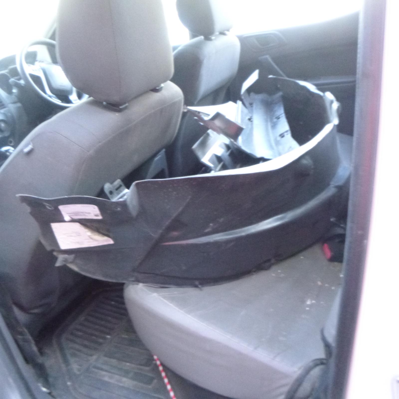 View Auto part Door/Tailgate Seal Ford Ranger 2011