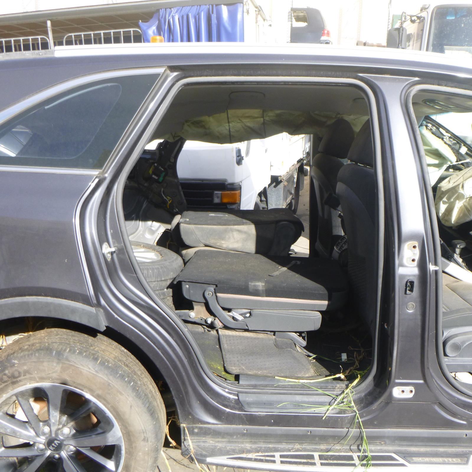 View Auto part Handbrake Actuator Kia Sorento 2019