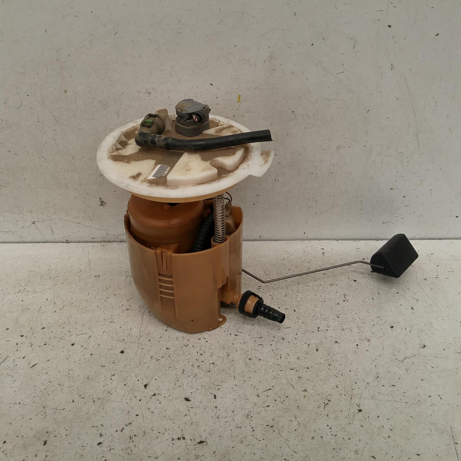 View Auto part Fuel Pump Holden Commodore 2008