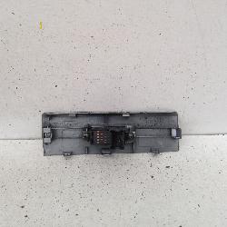 View Auto part Pwr Dr Wind Switch Nissan Navara 2007