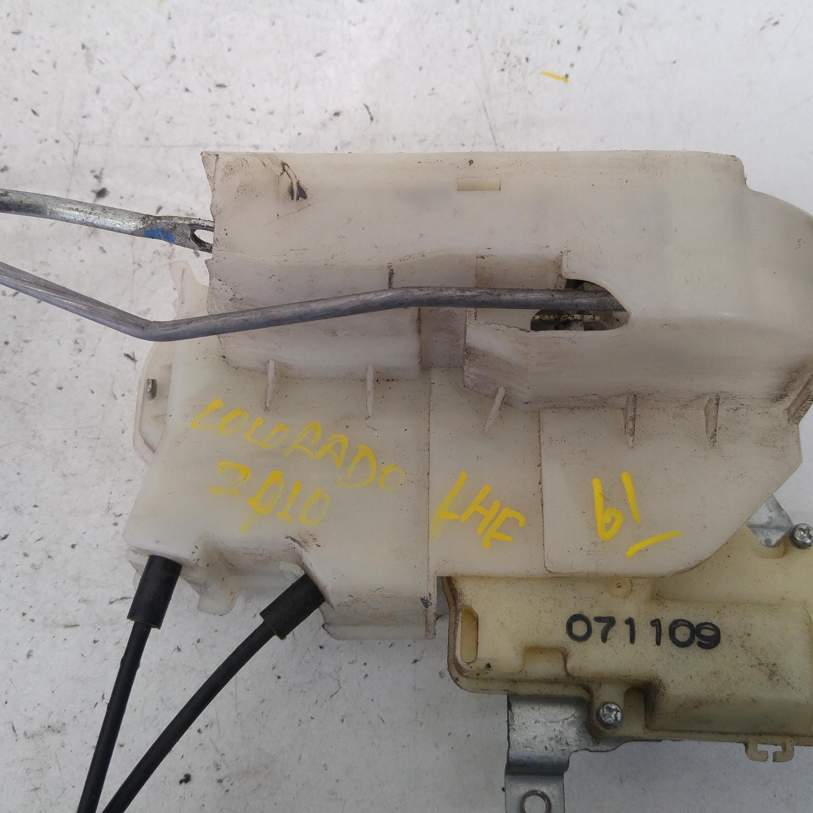 View Auto part Door/Boot/Gate Lock Holden Colorado 2010