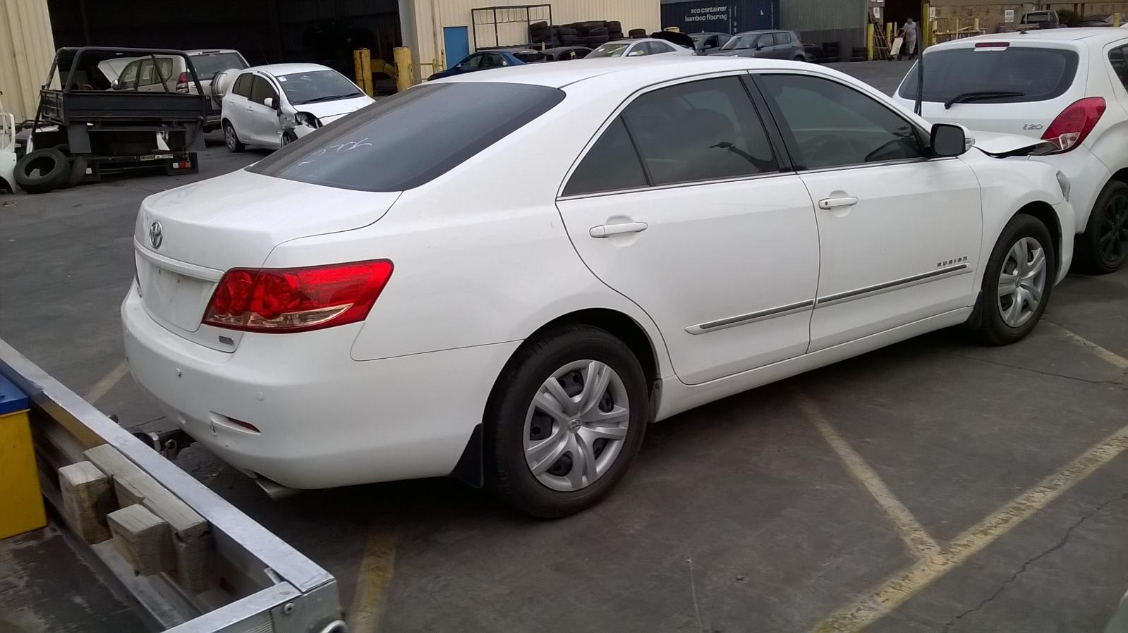 View Auto part Interior Mirror Toyota Aurion 2009