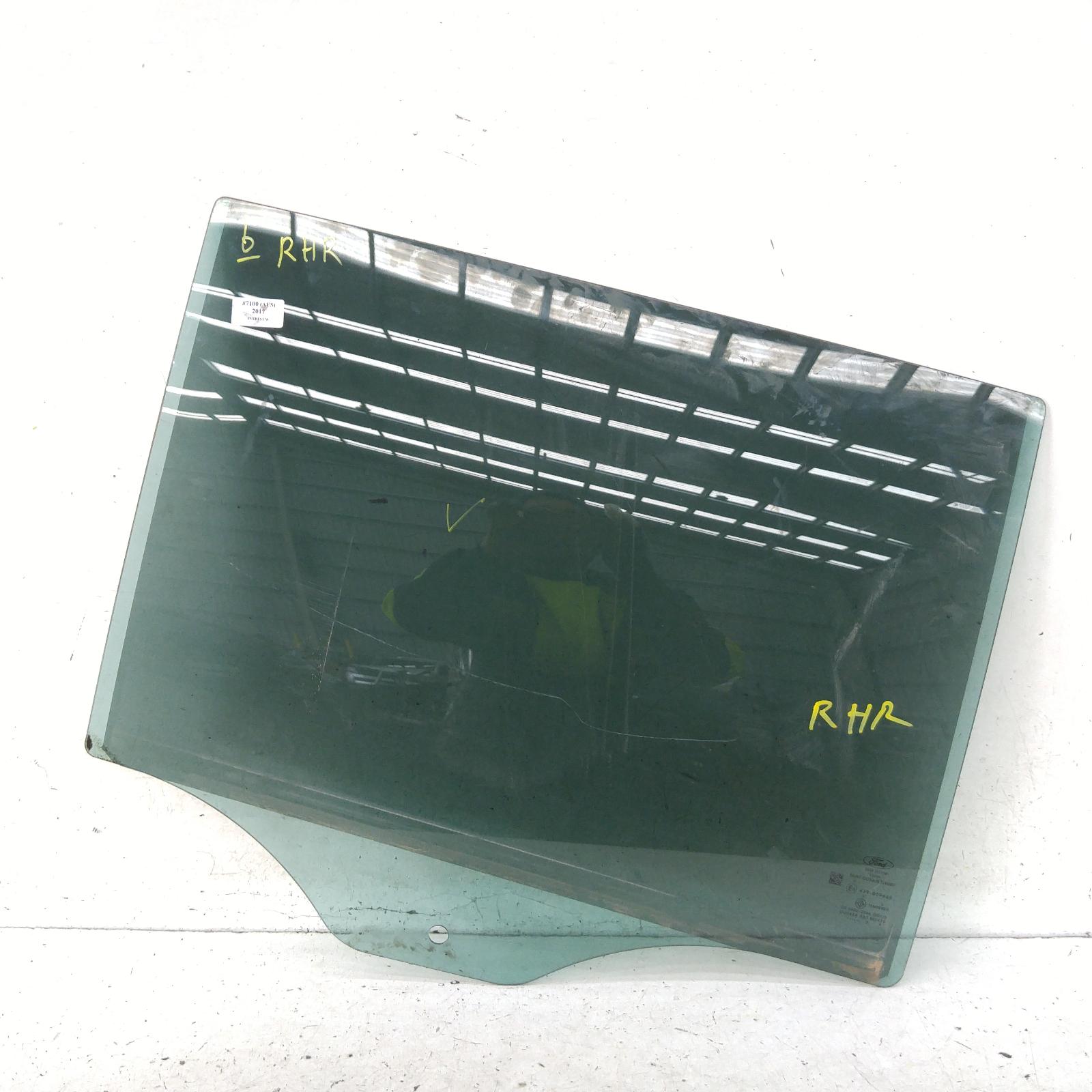 View Auto part Right Rear Door Window Ford Everest 2017