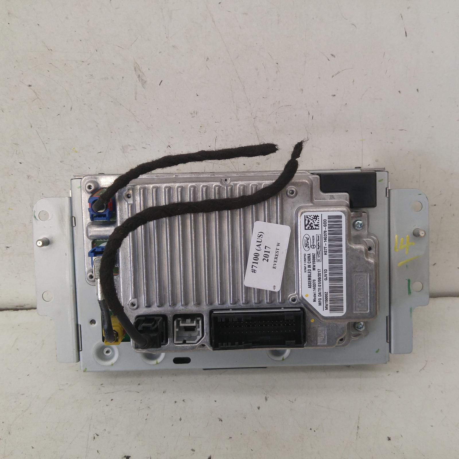 View Auto part Radio/Cd/Dvd/Sat/Tv Ford Everest 2017