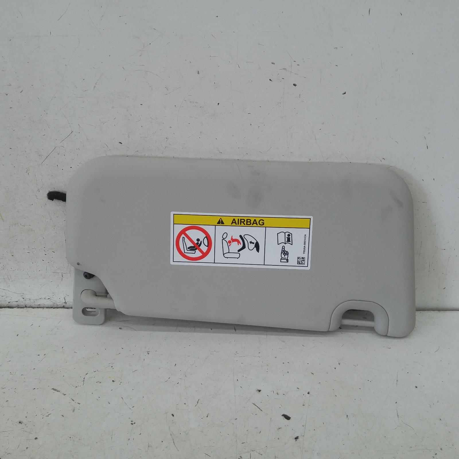 View Auto part Sunvisor Ford Everest 2017