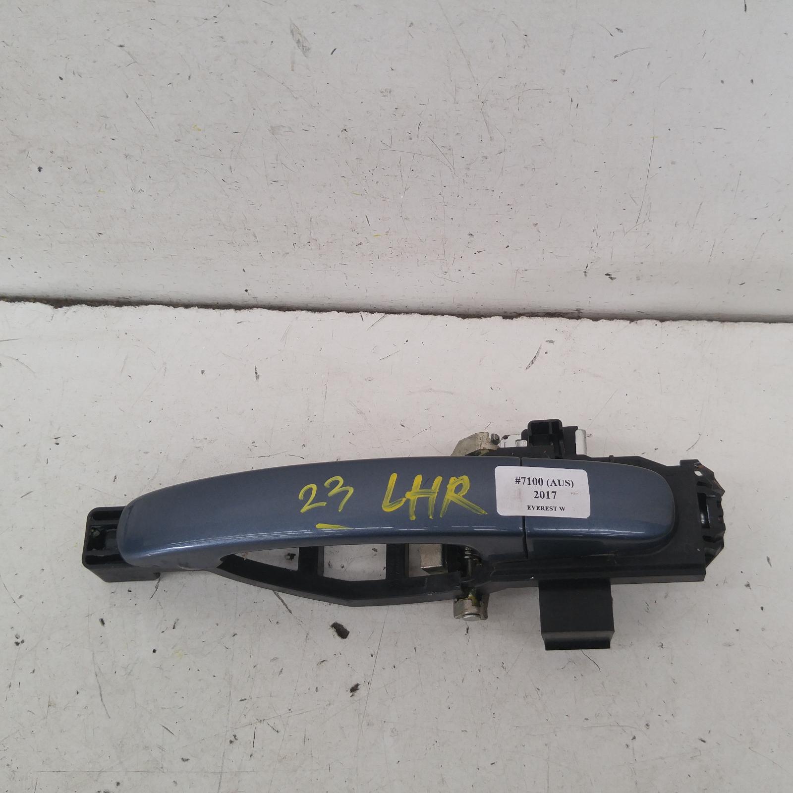 View Auto part Door Handle Ford Everest 2017