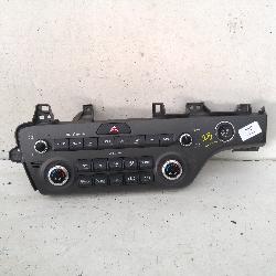 View Auto part Radio/Cd/Dvd/Sat/Tv Kia Sportage 2018
