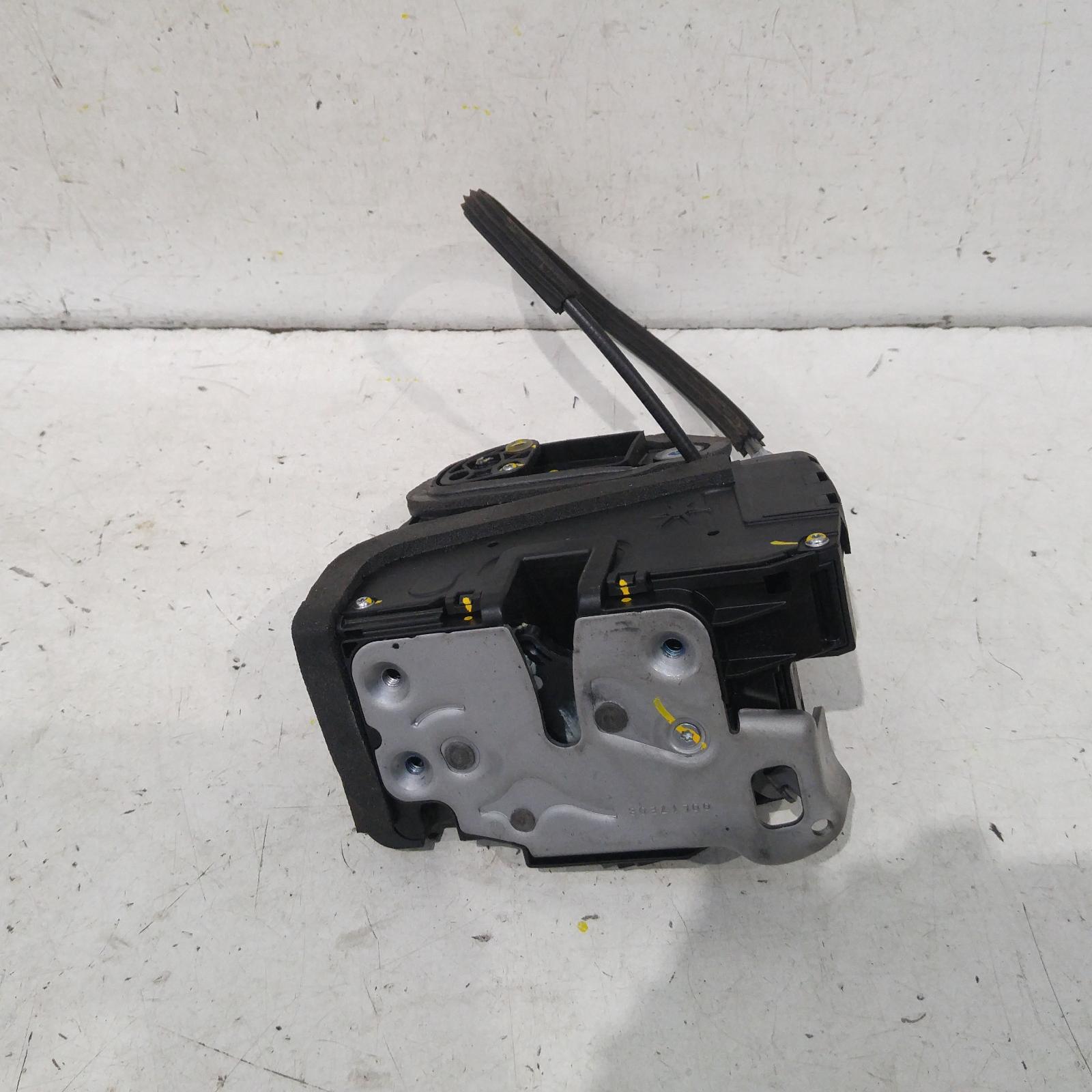 View Auto part Door/Boot/Gate Lock Holden Astra 2017