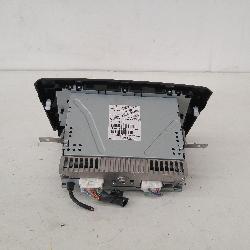 View Auto part Radio/Cd/Dvd/Sat/Tv Mitsubishi Mirage 2013