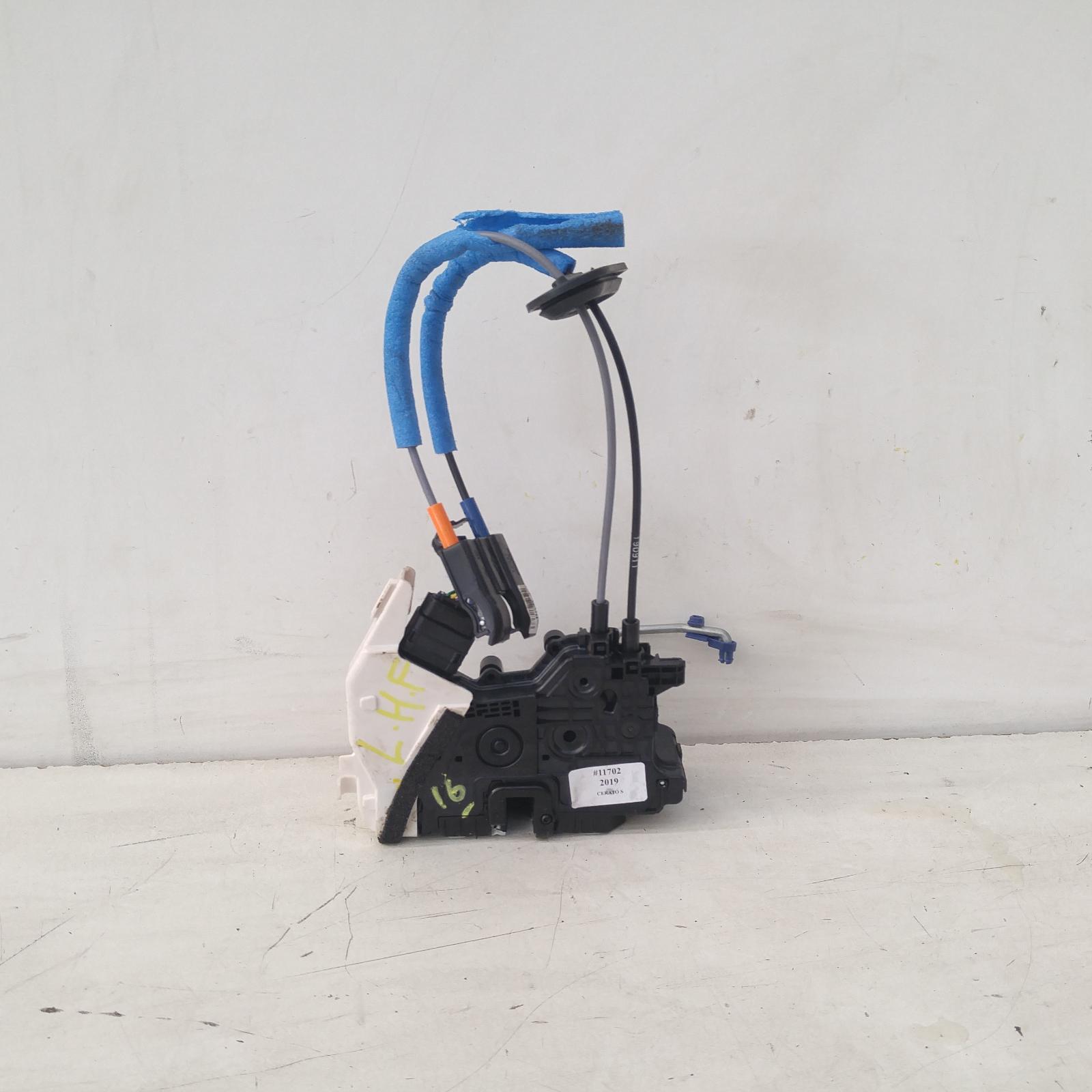 View Auto part Door/Boot/Gate Lock Kia Cerato 2019
