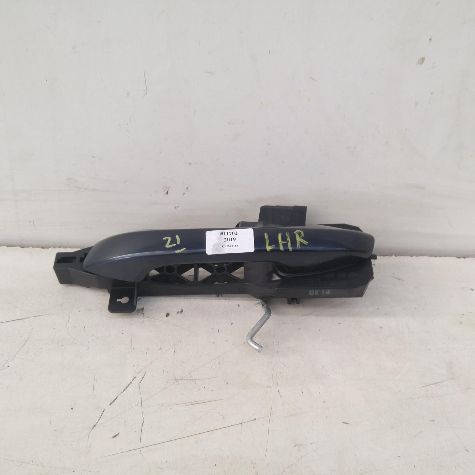 View Auto part Door Handle Kia Cerato 2019