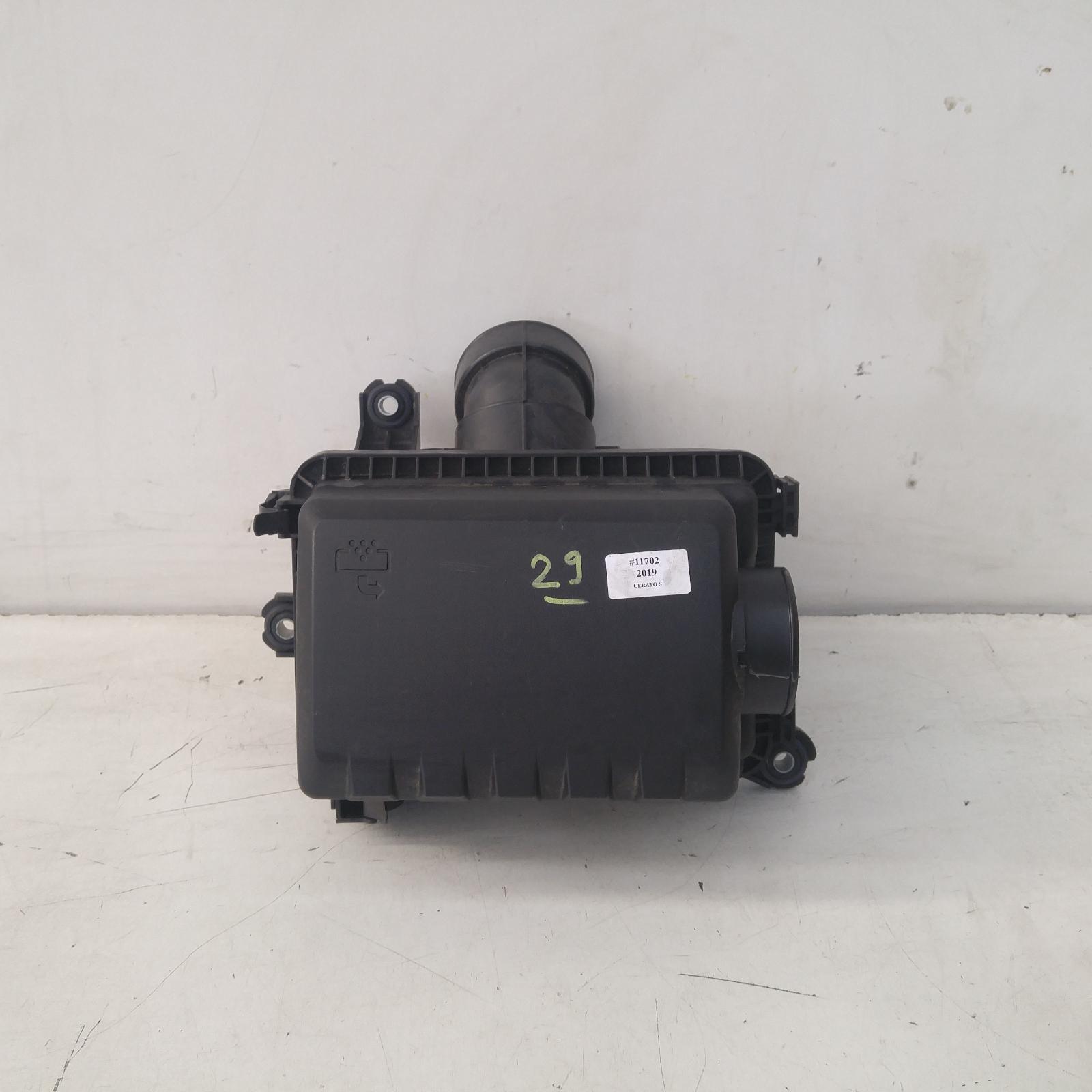 View Auto part Air Cleaner/Box Kia Cerato 2019