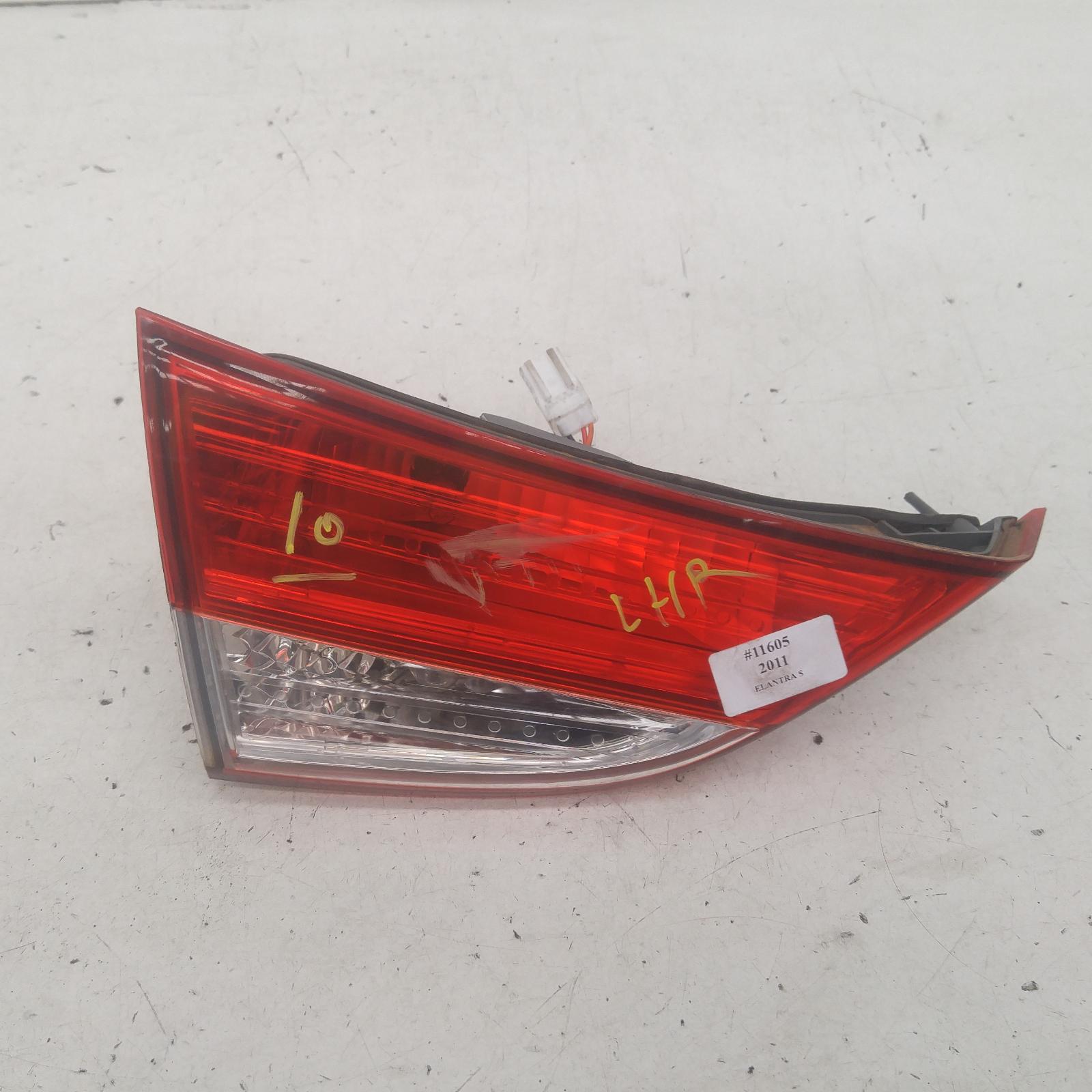 View Auto part Rear Garnish Hyundai Elantra 2011