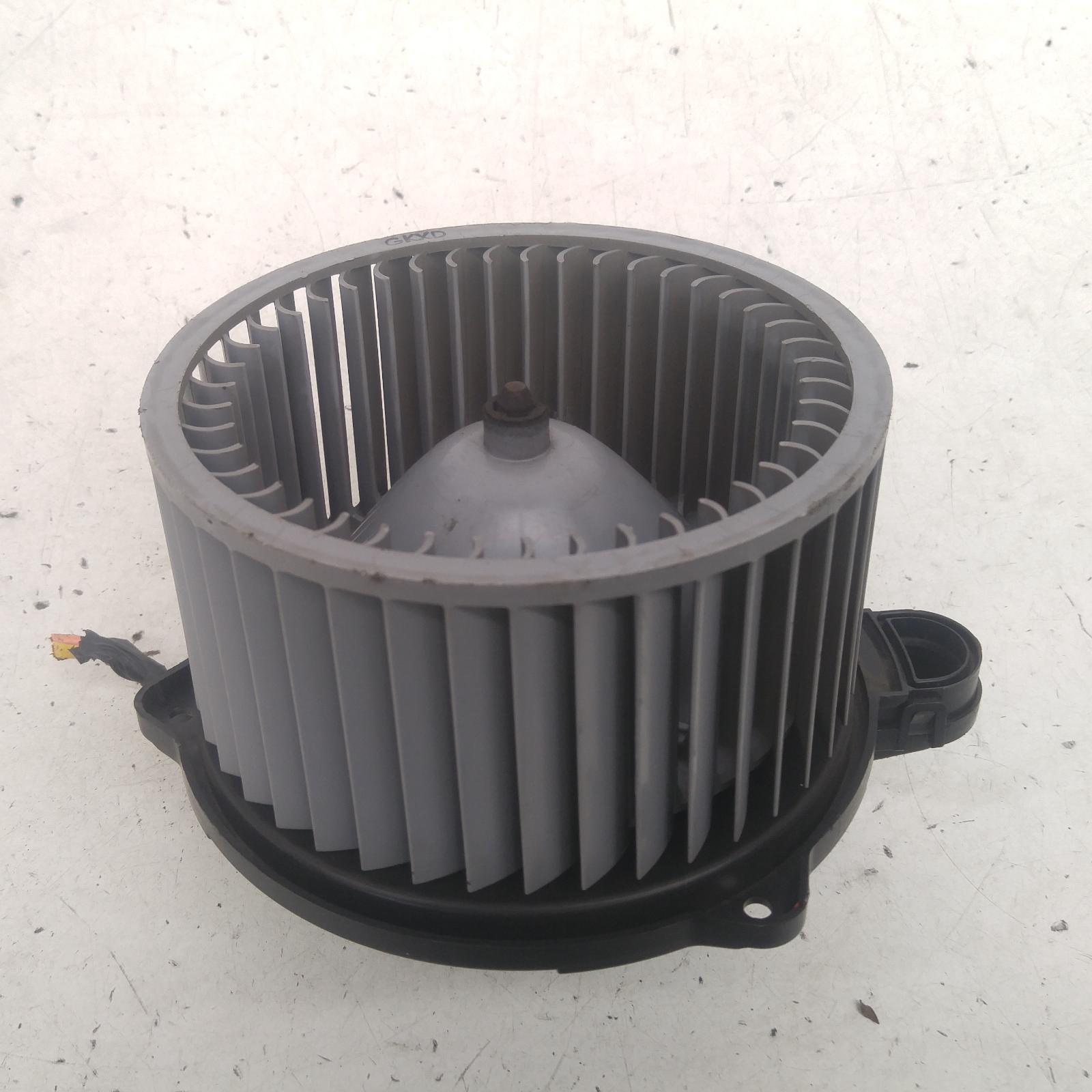 View Auto part Heater Fan Motor Hyundai Elantra 2011