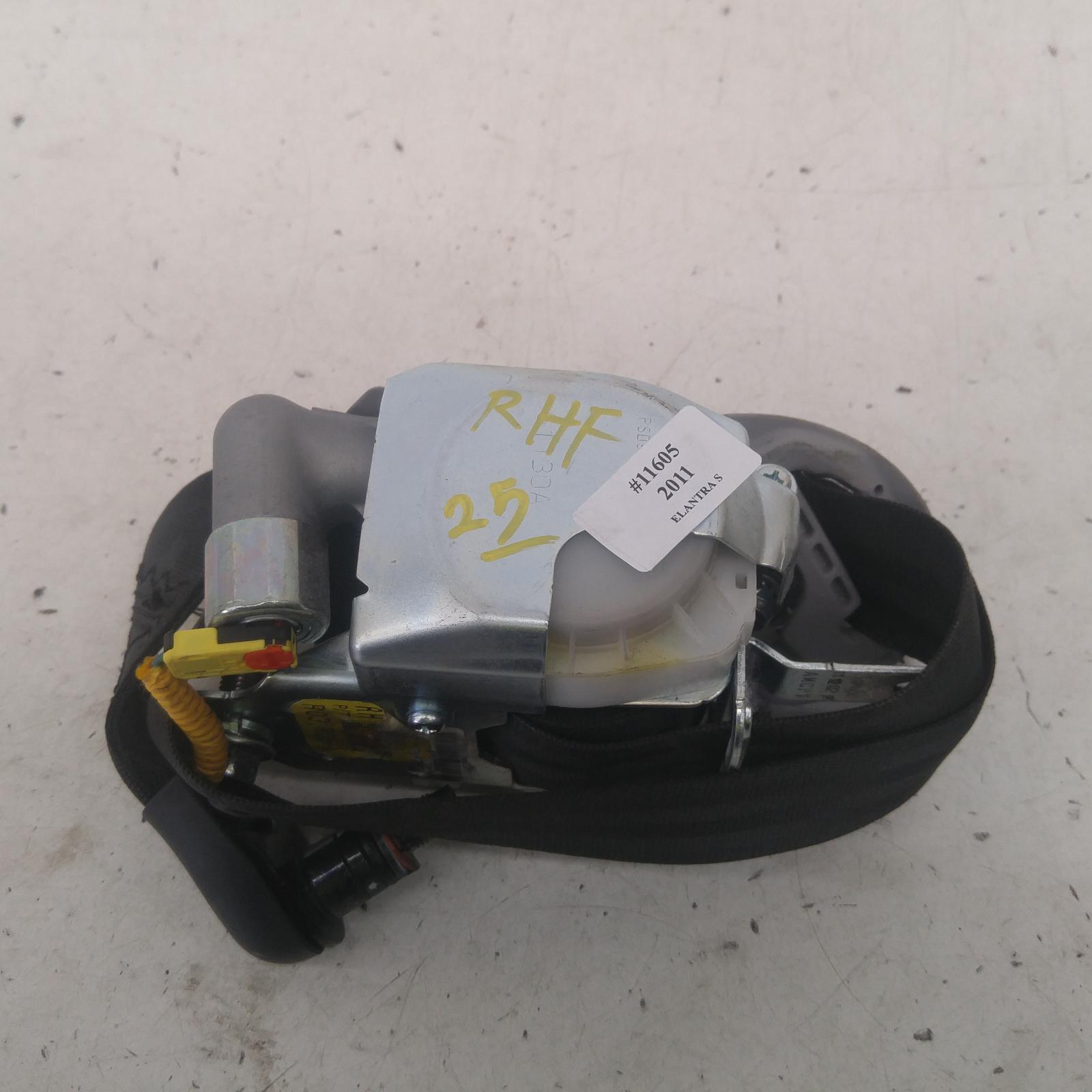 View Auto part Seatbelt/Stalk Hyundai Elantra 2011