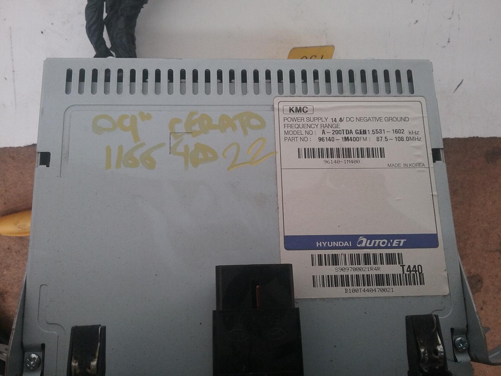 2009 Kia Cerato Radio/Cd/Dvd/Sat/Tv View Auto part Radio/Cd/Dvd/Sat/Tv Kia Cerato 2009