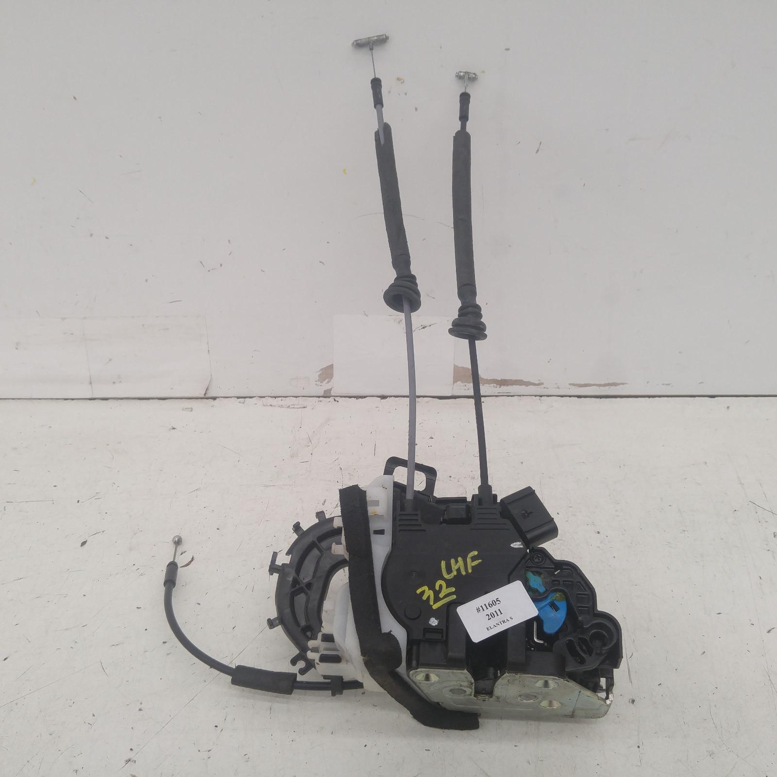 View Auto part Door/Boot/Gate Lock Hyundai Elantra 2011