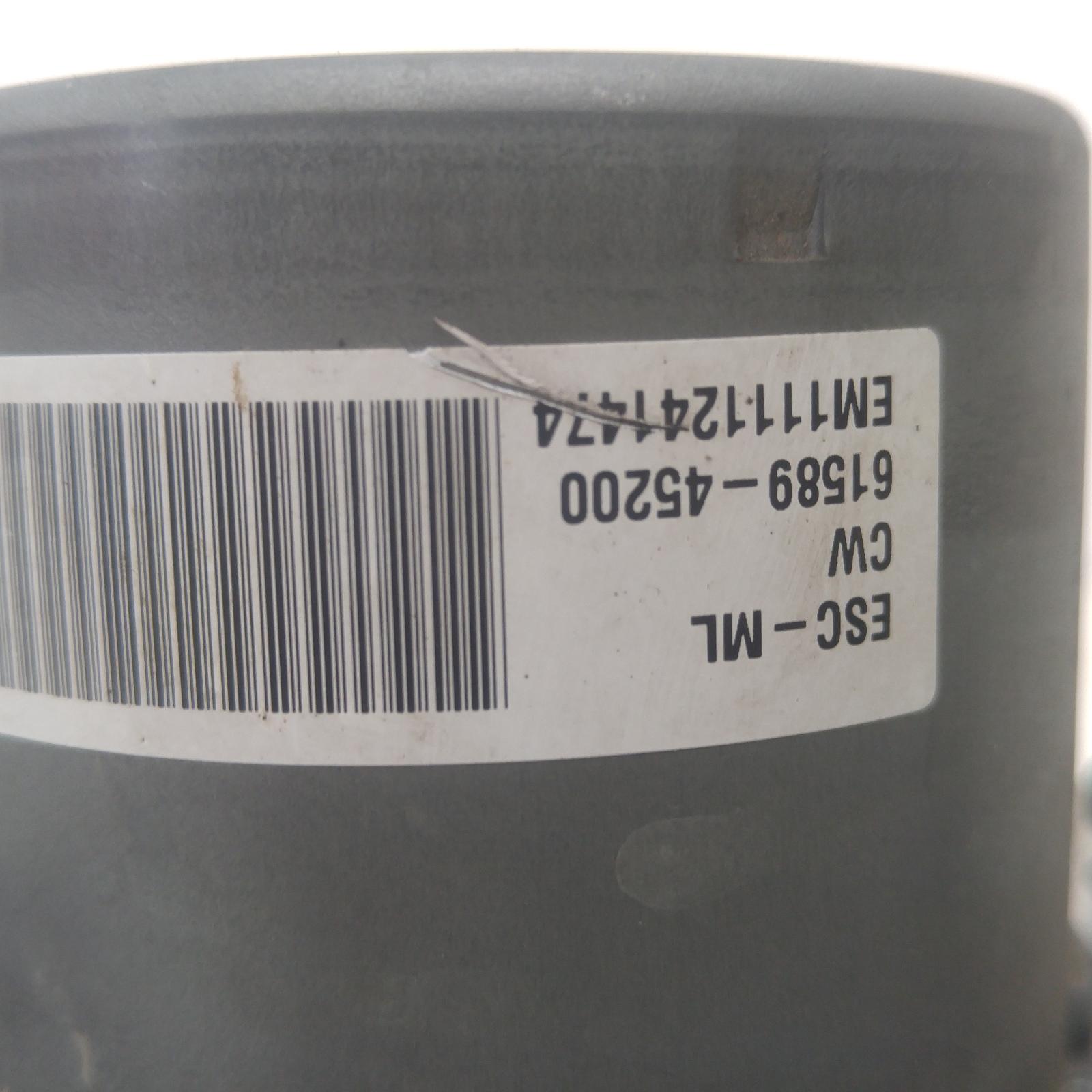 2011 Hyundai Elantra Abs Pump/Modulator View Auto part Abs Pump/Modulator Hyundai Elantra 2011
