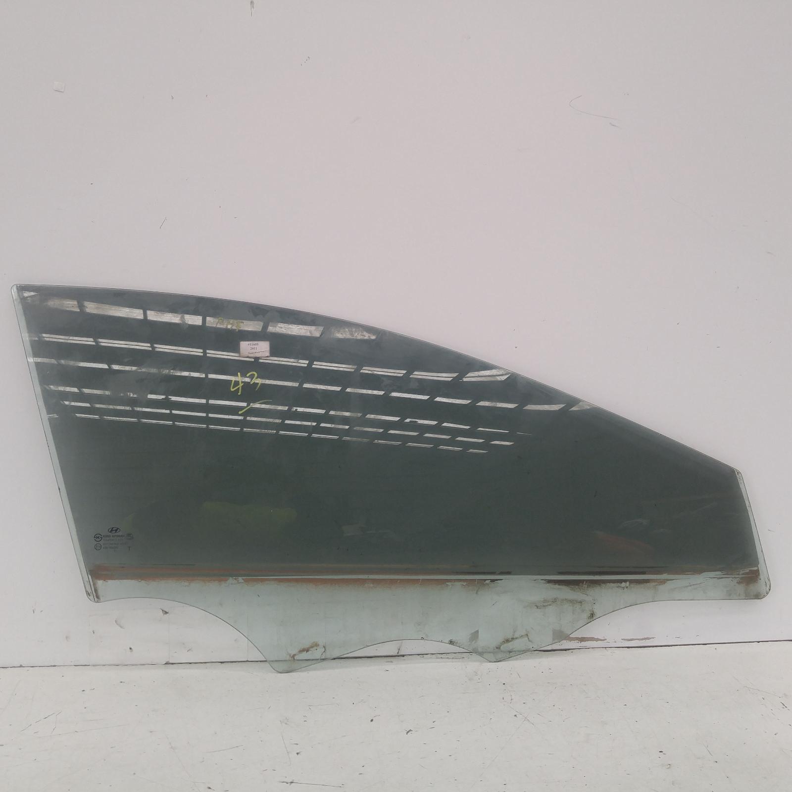 View Auto part Right Front Door Window Hyundai Elantra 2011