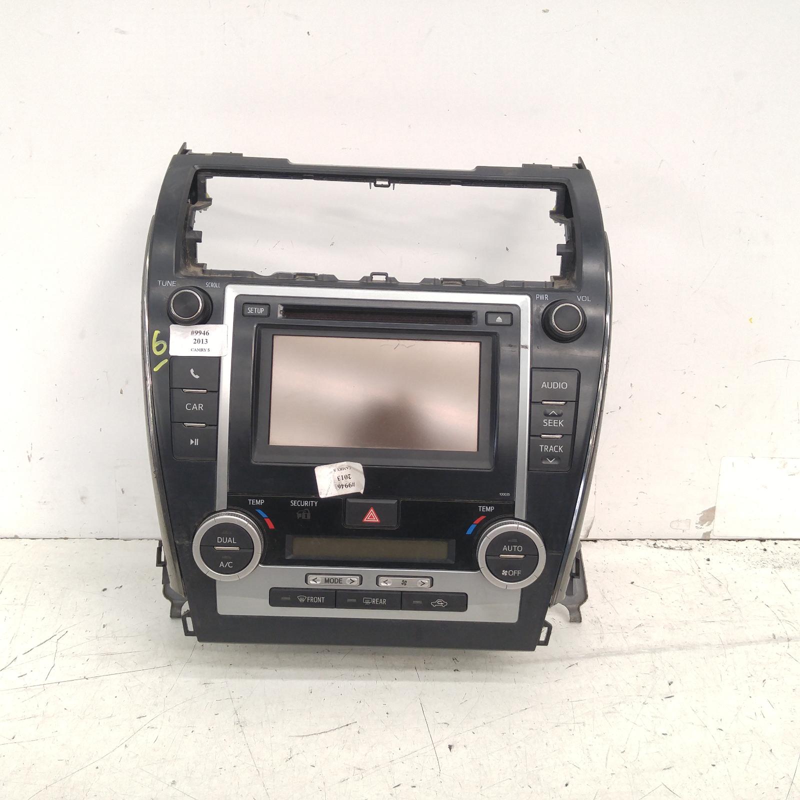 View Auto part Radio/Cd/Dvd/Sat/Tv Toyota Camry 2013