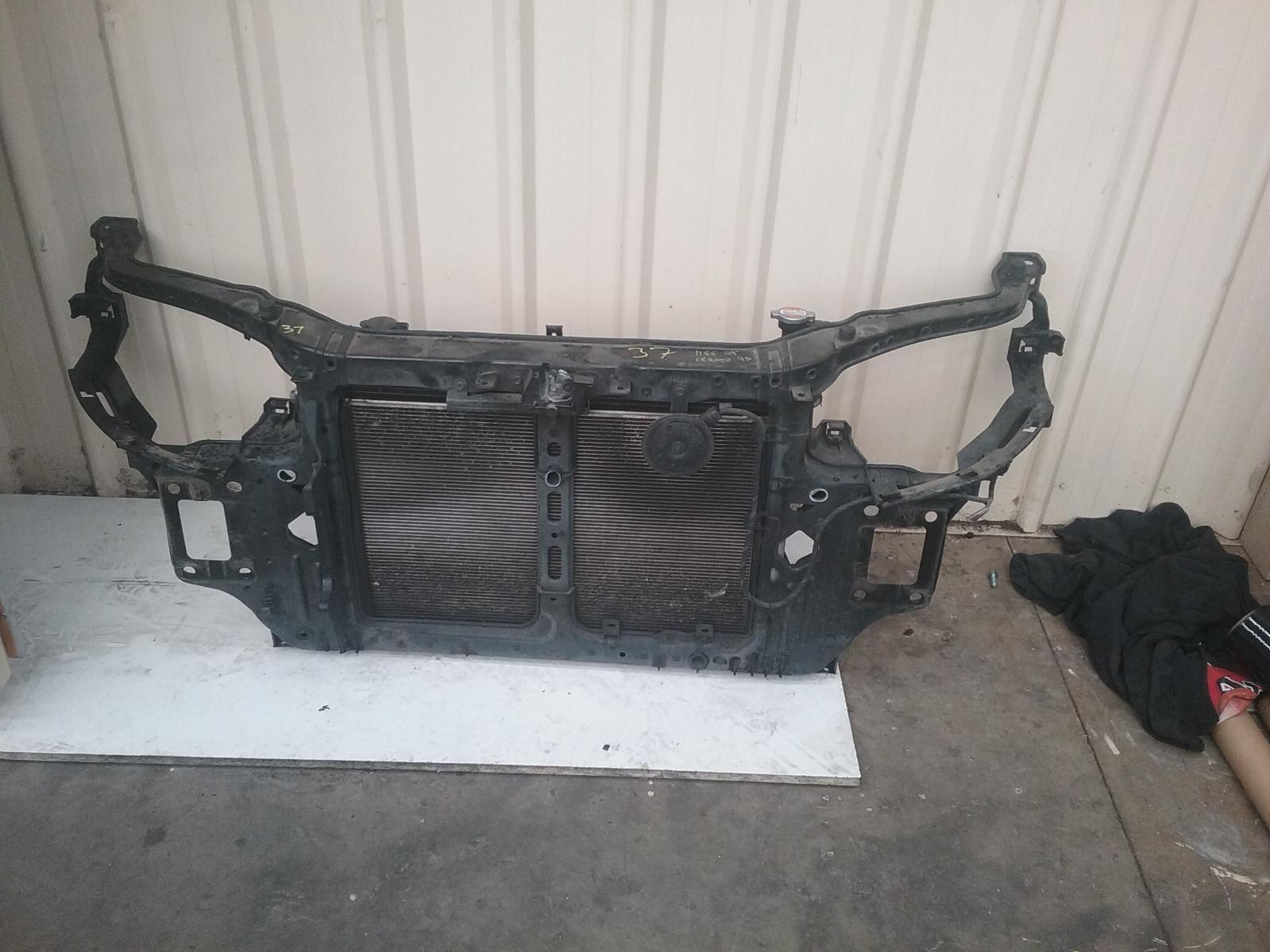 2009 Kia Cerato Fan View Auto part Fan Kia Cerato 2009
