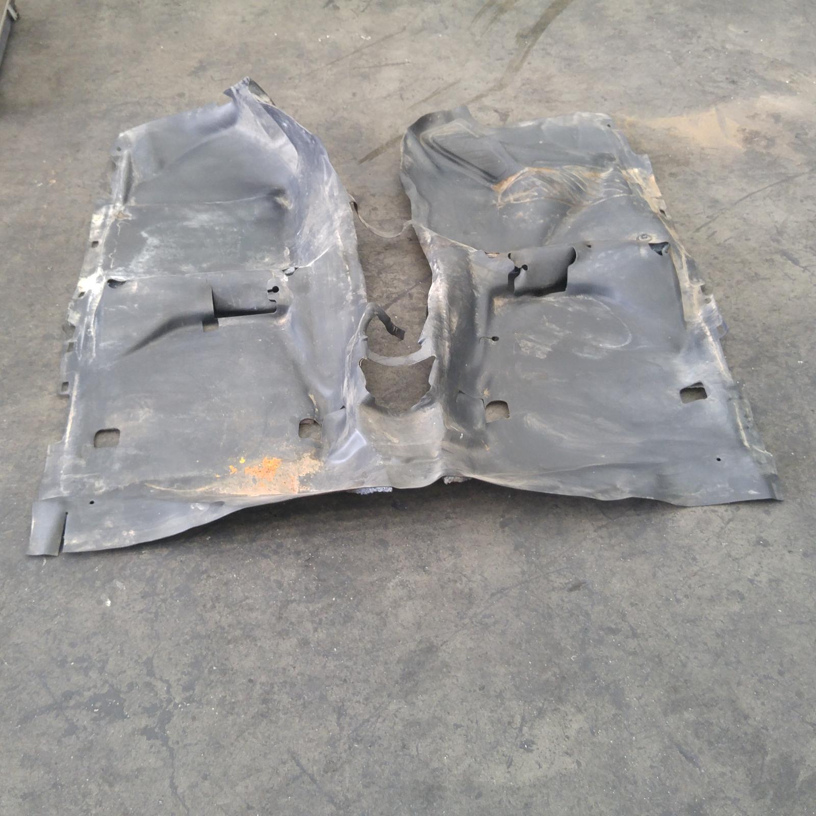 View Auto part Carpet Toyota Hilux 2016