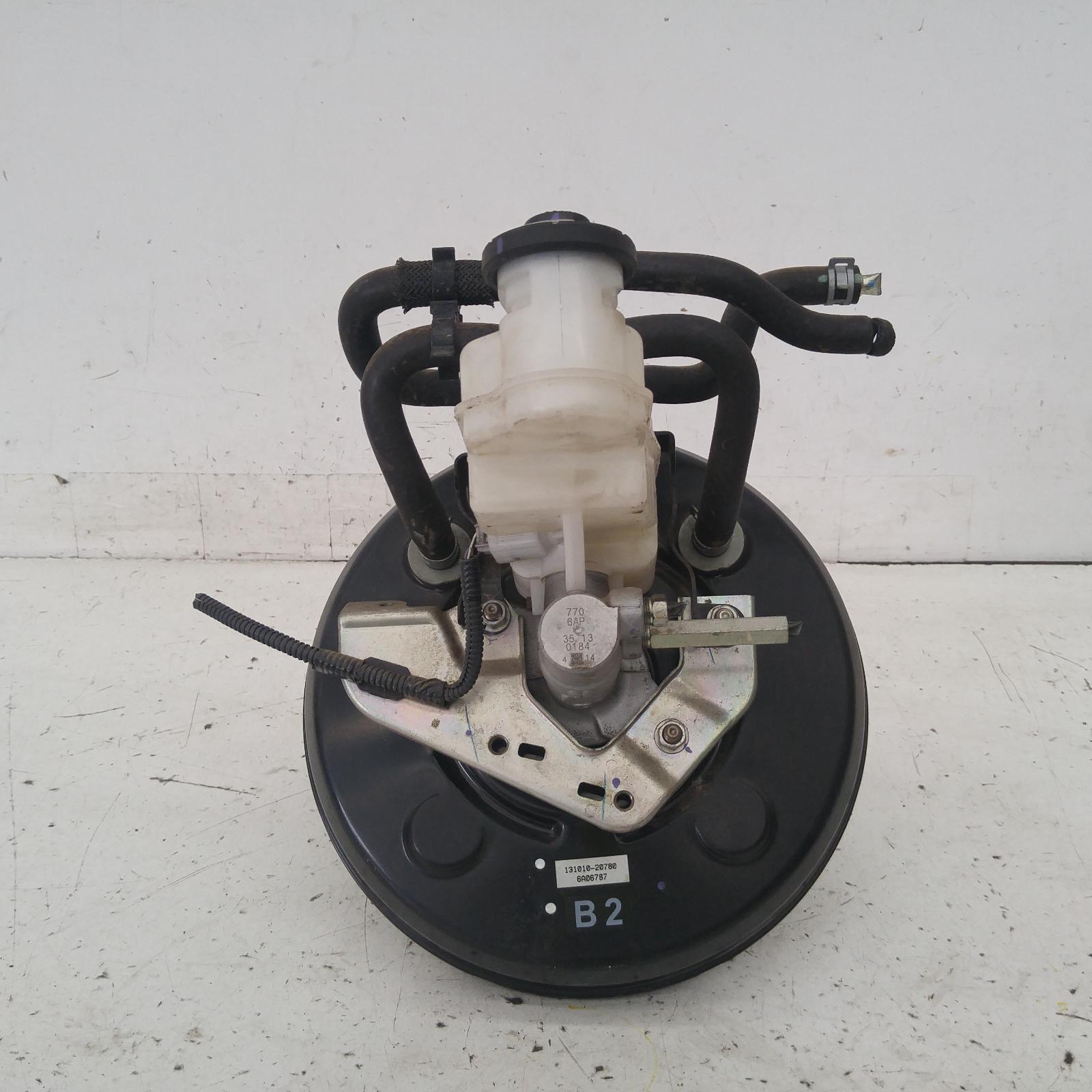 View Auto part Brake Booster Toyota Hilux 2016