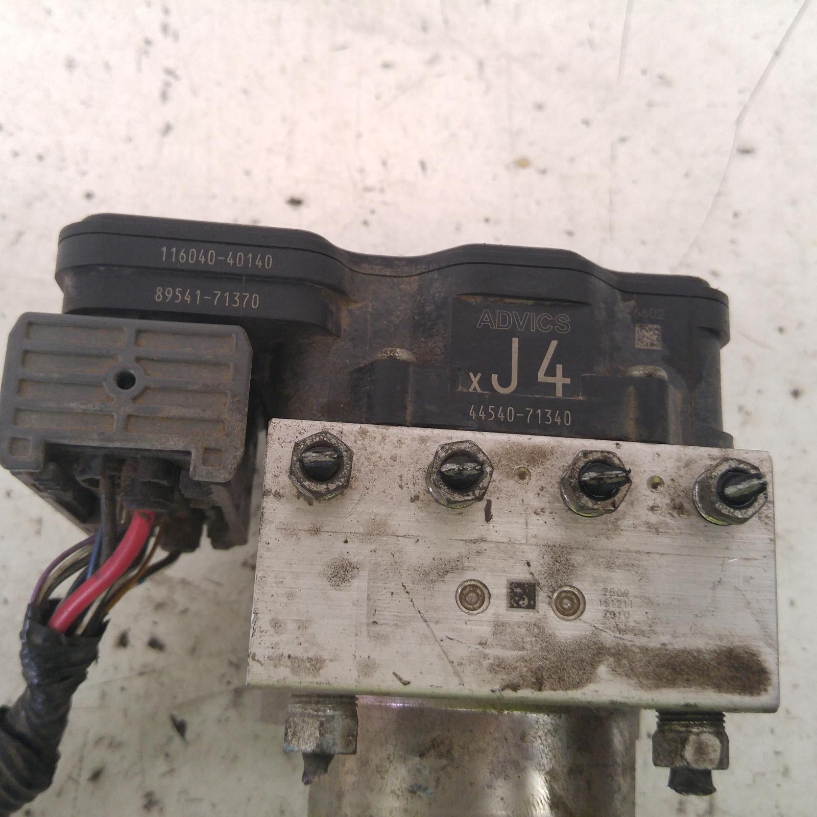 View Auto part Abs Pump/Modulator Toyota Hilux 2016