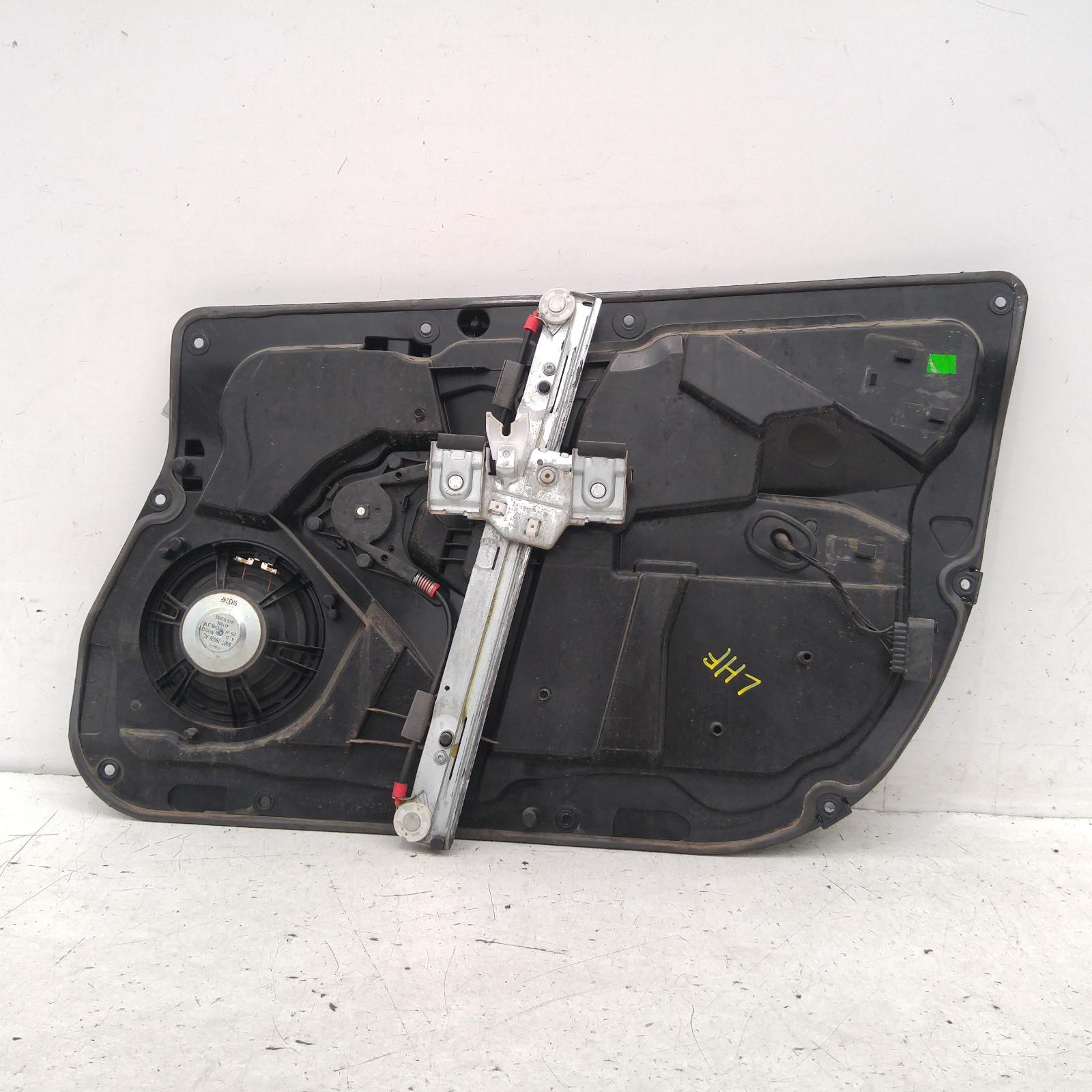 View Auto part Left Front Window Reg/Motor Ford Fiesta 2009