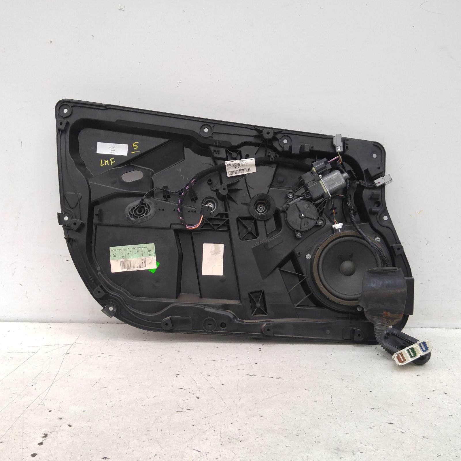 View Auto part Left Front Window Reg/Motor Ford Fiesta 2009