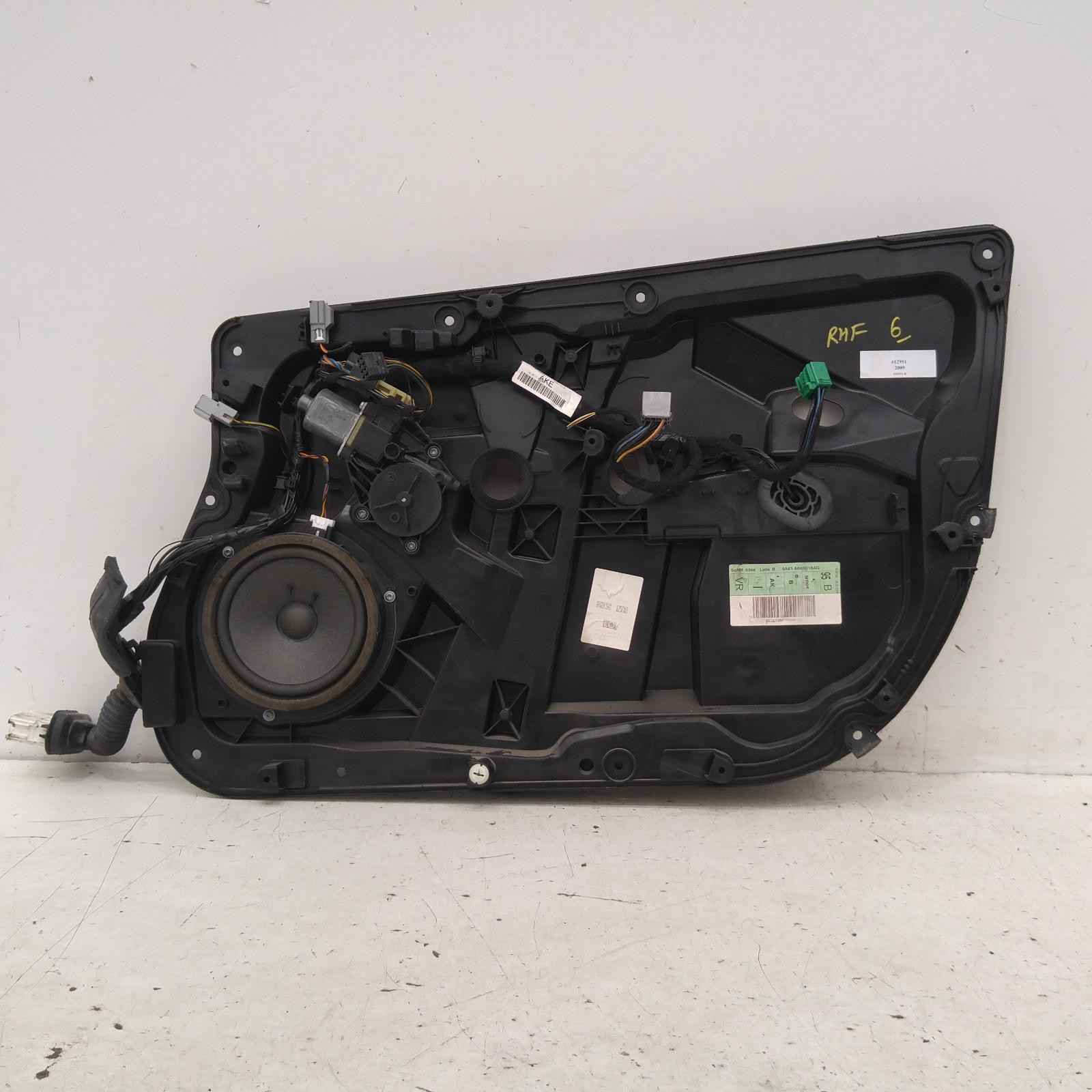 View Auto part Right Front Window Reg/Motor Ford Fiesta 2009