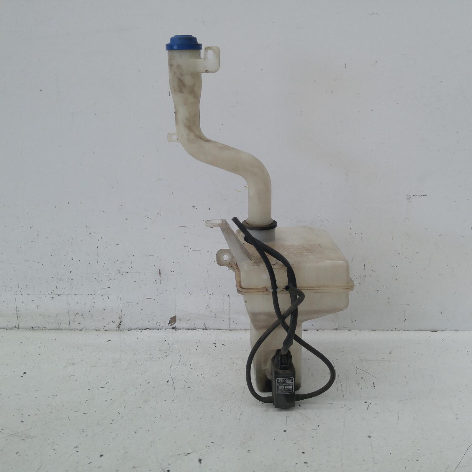 View Auto part Washer Bottle Hyundai I20 2011