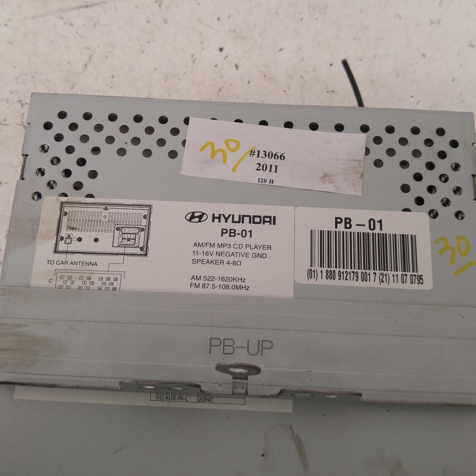 View Auto part Radio/Cd/Dvd/Sat/Tv Hyundai I20 2011