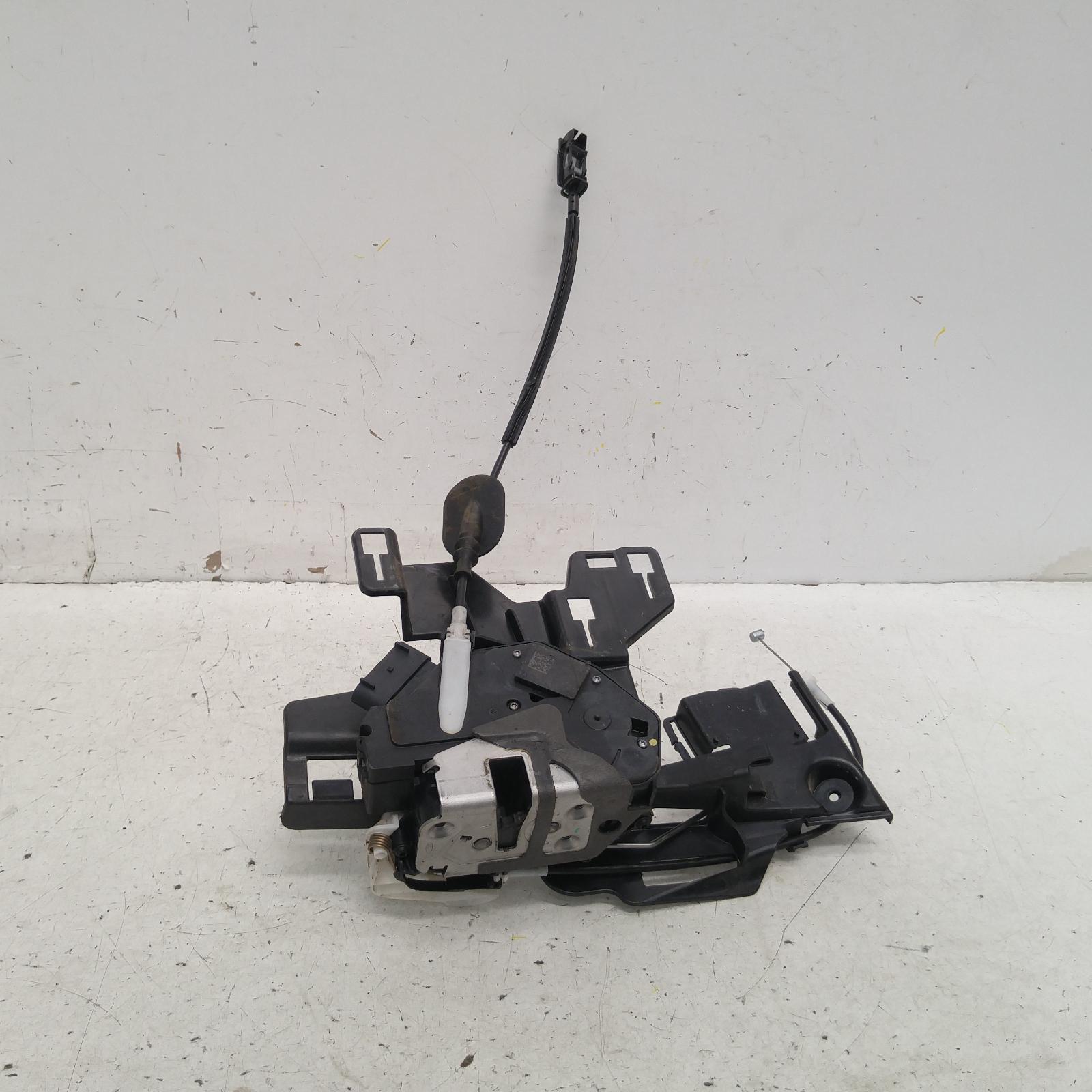 View Auto part Door/Boot/Gate Lock Ford Fiesta 2012